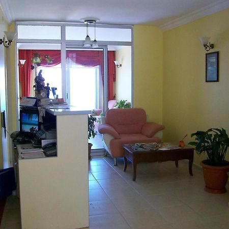 帕斯菲克酒店 Çeşme 内观 照片