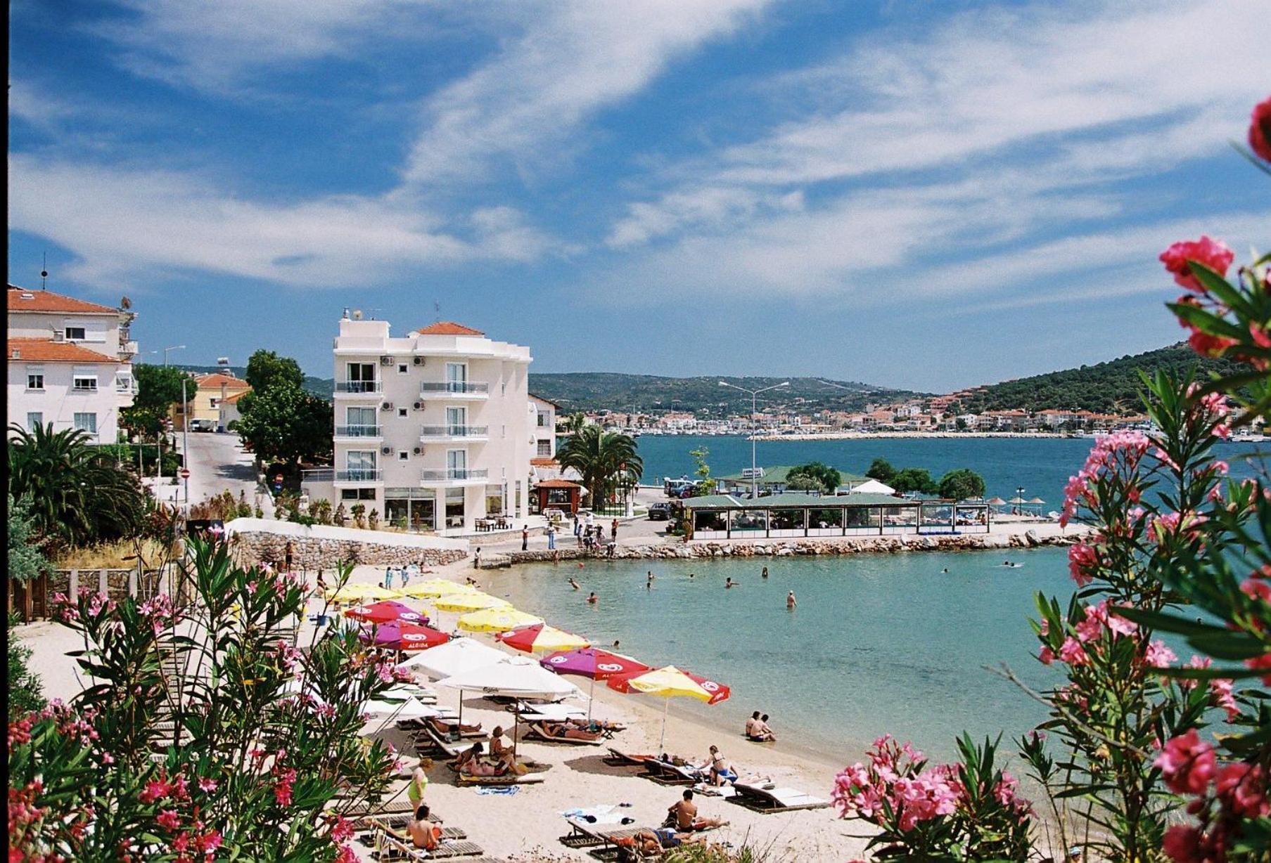 帕斯菲克酒店 Çeşme 外观 照片